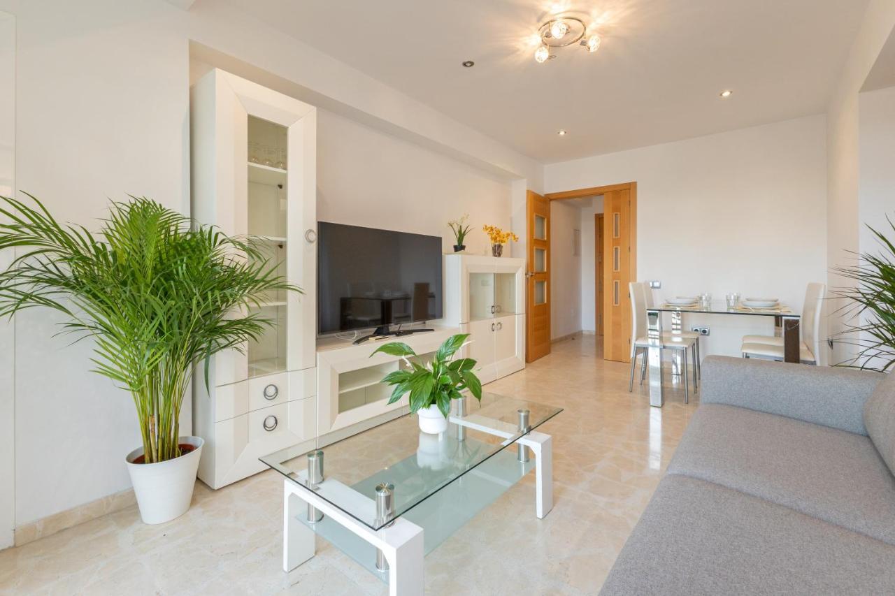 Charming 3 Bedroom Apartment At Triana Center By Oui Seville Sevilha Exterior foto