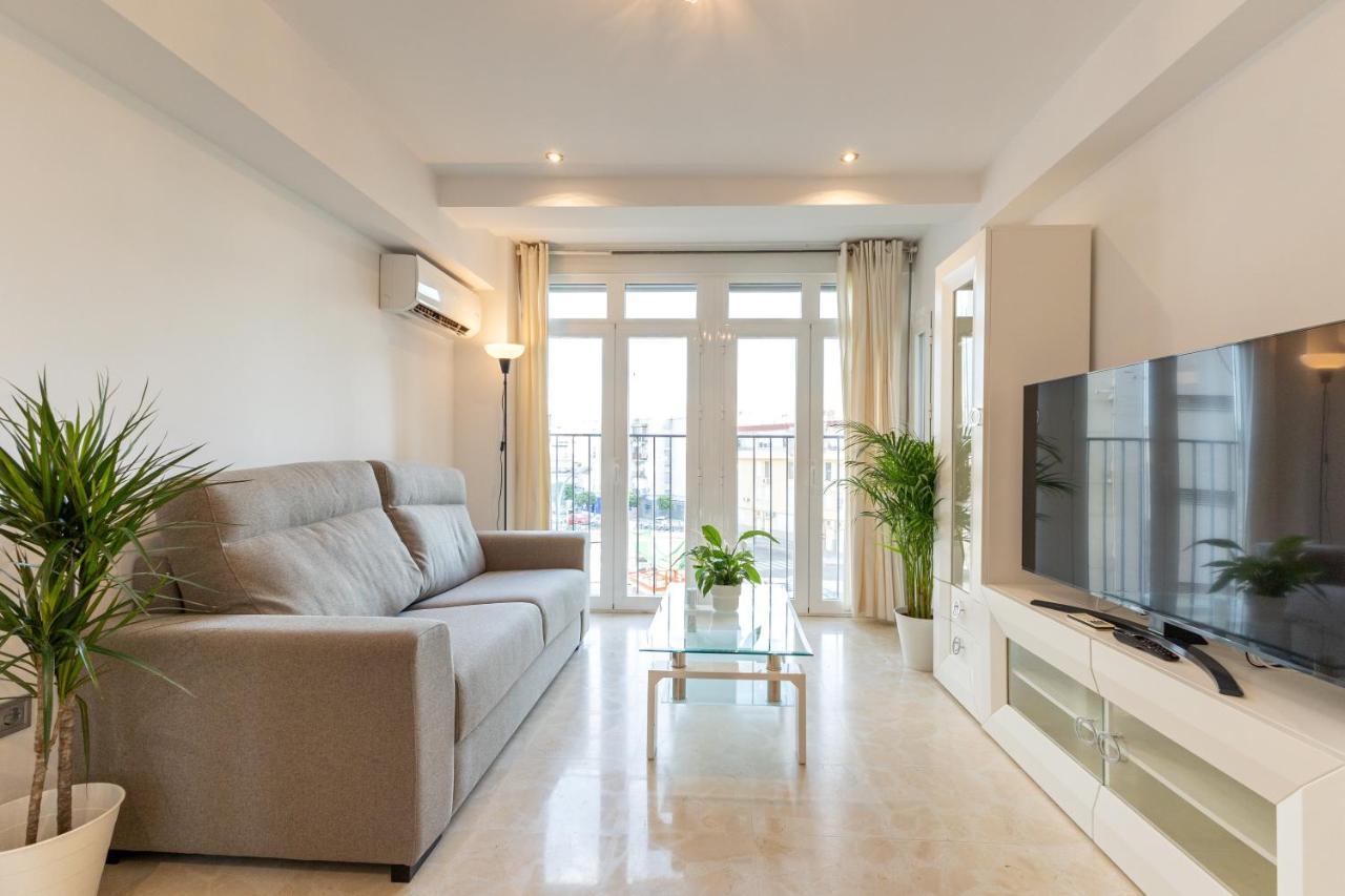 Charming 3 Bedroom Apartment At Triana Center By Oui Seville Sevilha Exterior foto