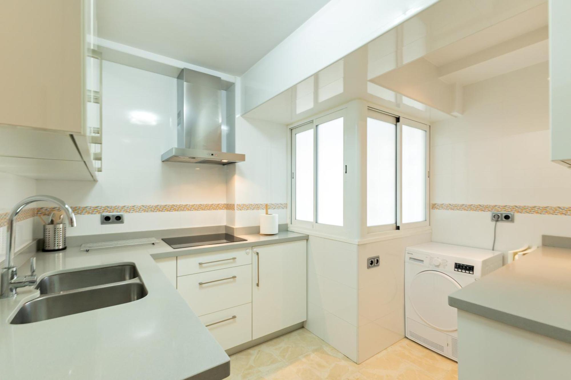 Charming 3 Bedroom Apartment At Triana Center By Oui Seville Sevilha Exterior foto